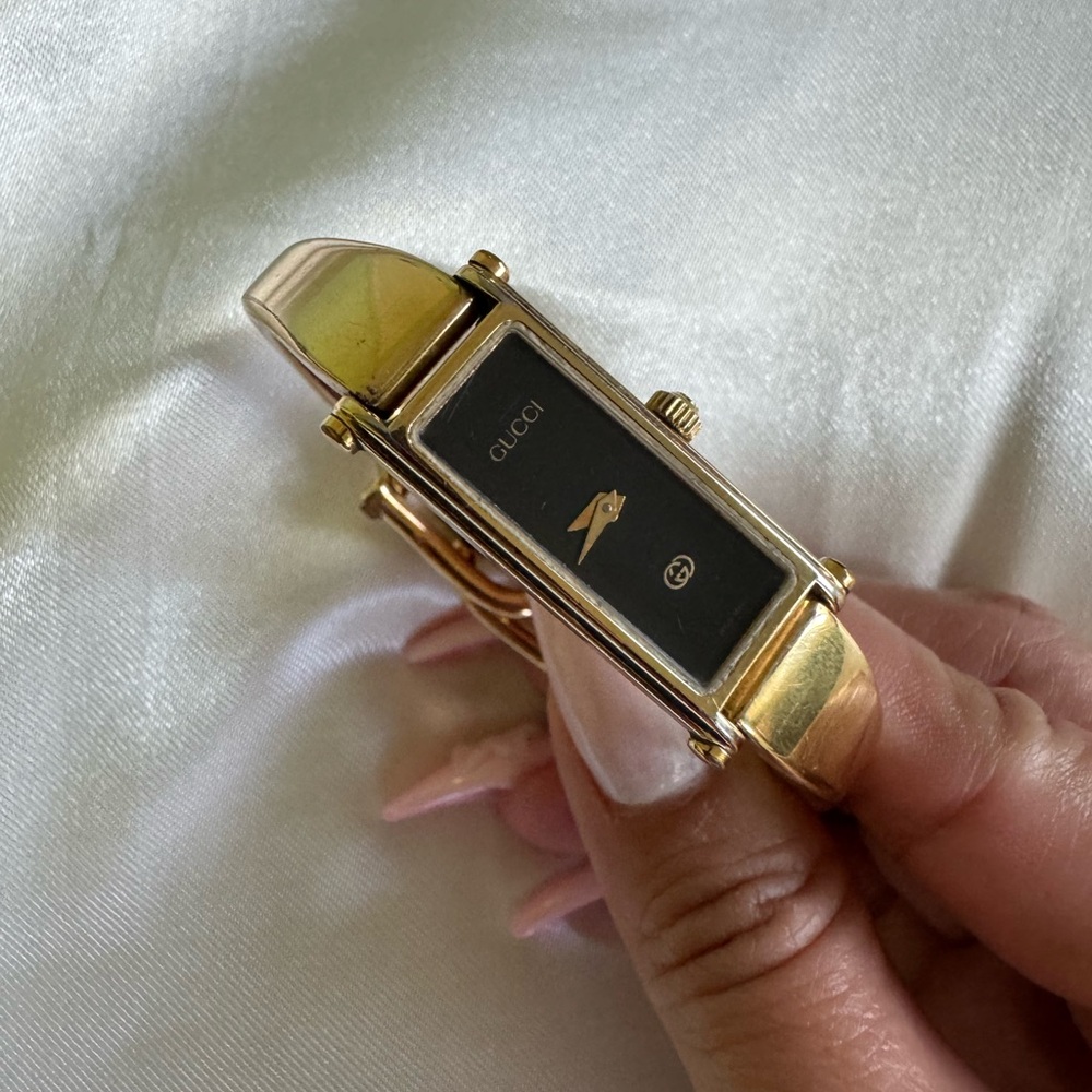 Gucci Gold Tone Bracelet Watch with Black Dial